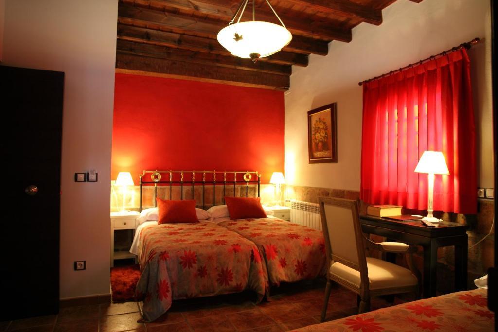 Douris Temple Otel Soria Oda fotoğraf